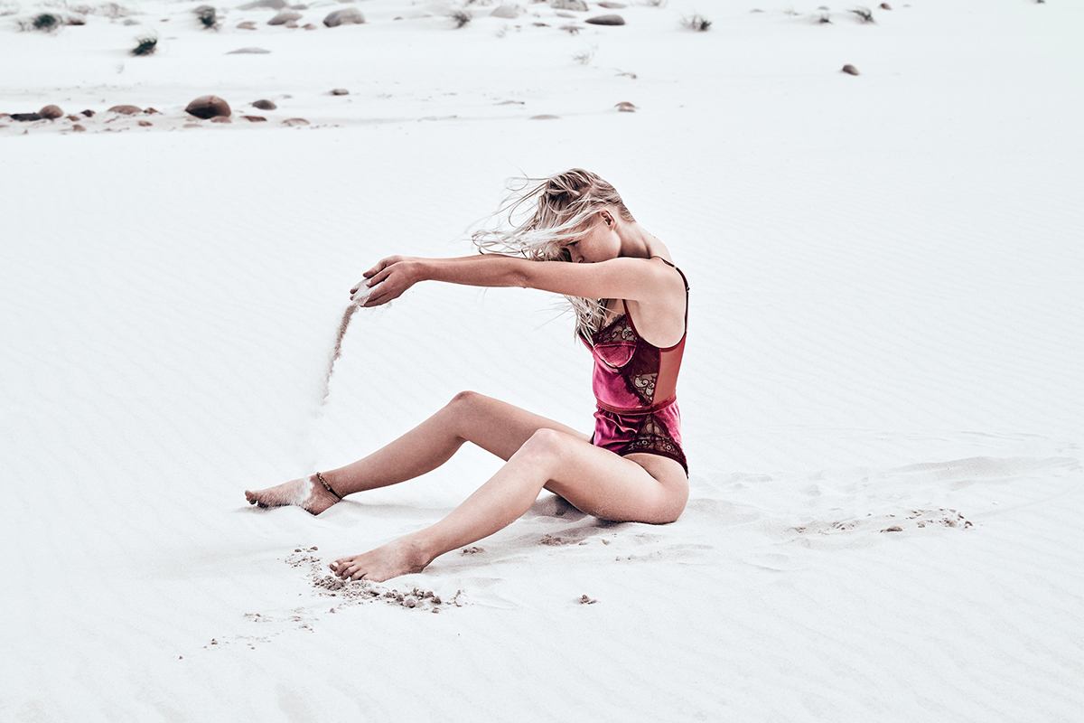 How to Break Your Comparison Habit, According to a Therapist 1 singl img 1